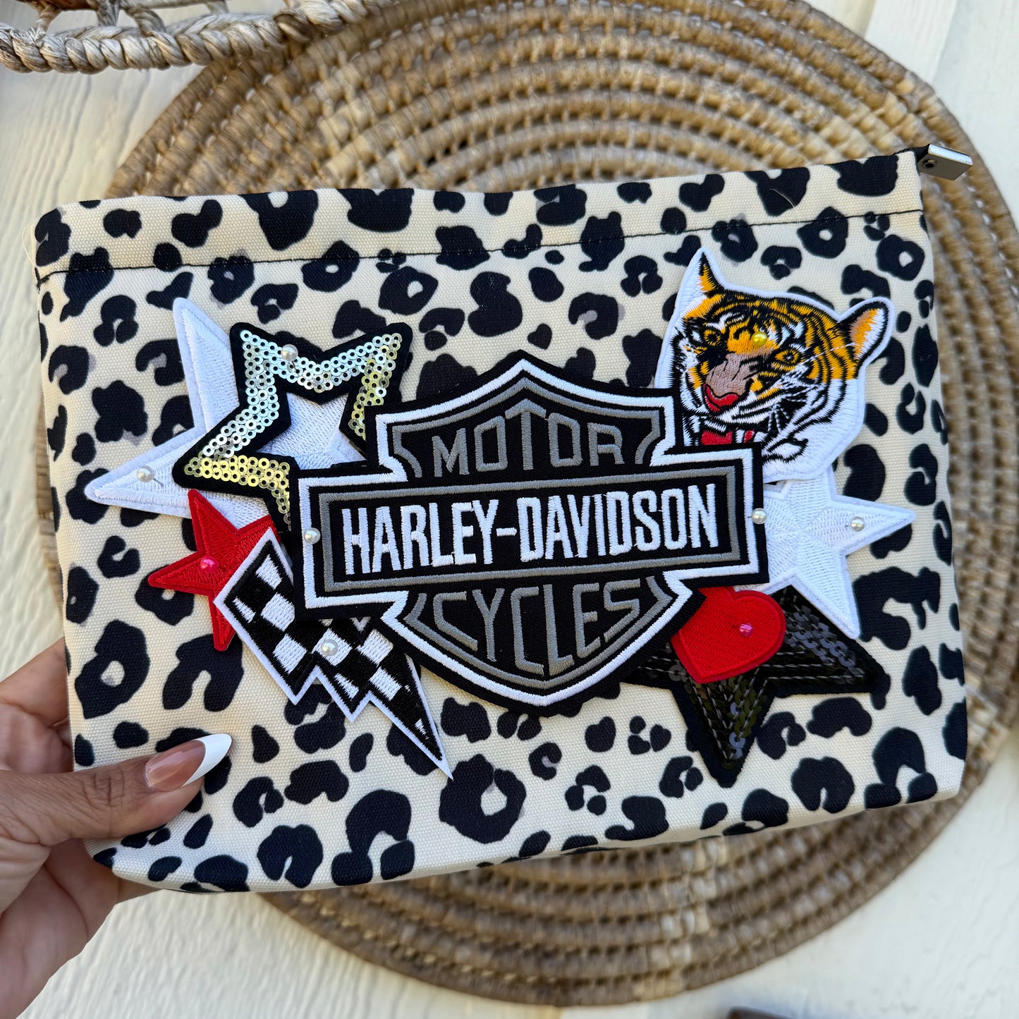 HD Leopard Makeup Bag (White & Black)